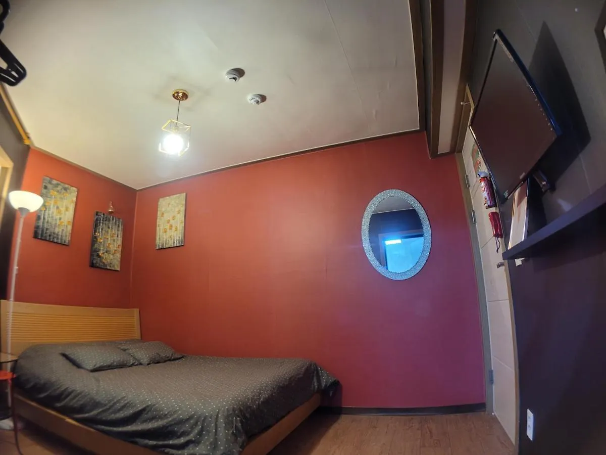 Olive Hostel W Seoul