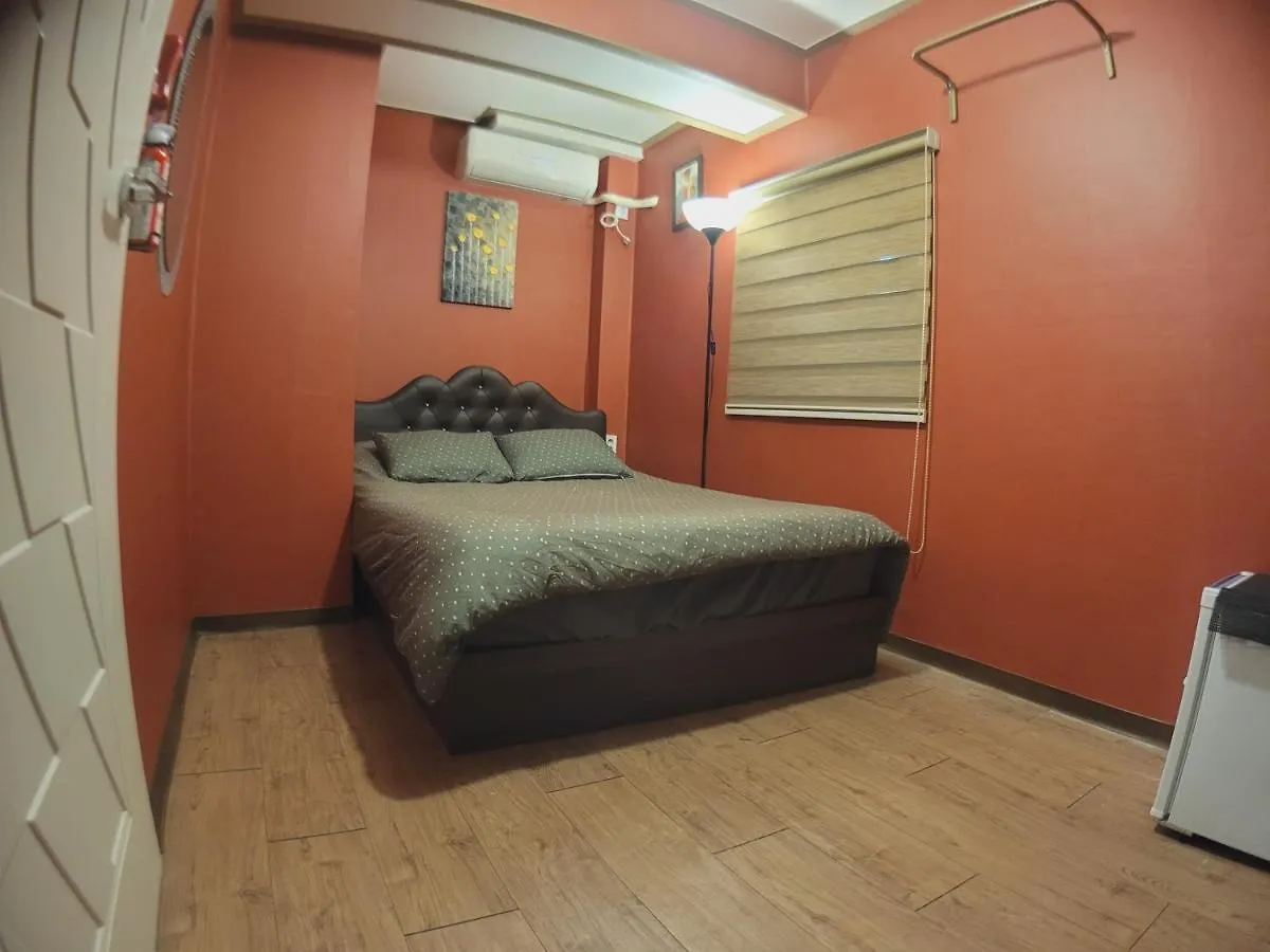 Olive Hostel W Séoul 2*,